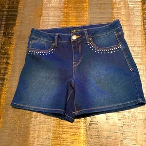 HZ Denim Blue Jean shorts with studs size 10 stretch